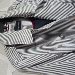 NWT  Tommy Hilfigure Coat Rain Jacket M Medium Stripes Blue White Natical